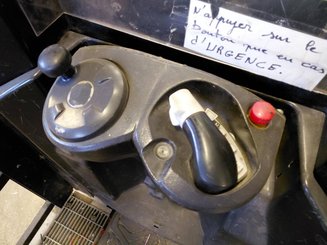 Préparateur de commandes à nacelle élevable Caterpillar NOH10N