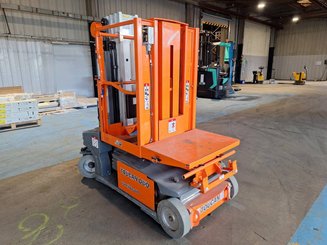 Nacelle à mât vertical JLG TOUCAN DUO