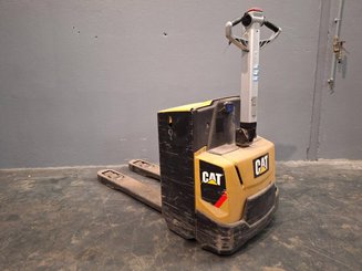 Transpalette accompagnant Caterpillar NPP20N2