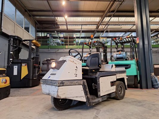Tracteur de remorquage Spykstaal 306 - 1