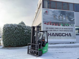 Chariot élévateur frontal 3 roues Hangcha  XC3-18i (CPDS18-XCY2G-SI) 