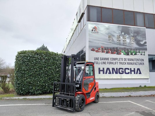 Chariot élévateur frontal 4 roues Hangcha XF35D-2 (CPCD35-X2H7F1) - 1