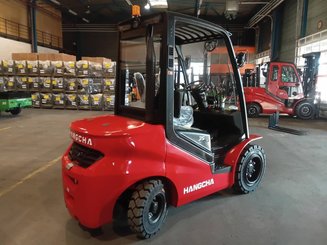 Chariot élévateur frontal 4 roues Hangcha XF35D-2 (CPCD35-X2H7F1) - 1