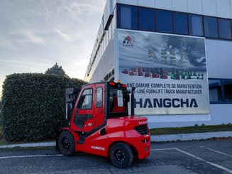 Chariot élévateur frontal 4 roues Hangcha XF50D-2 (CPCD50-X2XH8F)