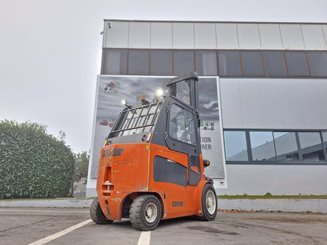 Chariot élévateur frontal 4 roues Carer Z70H - 4