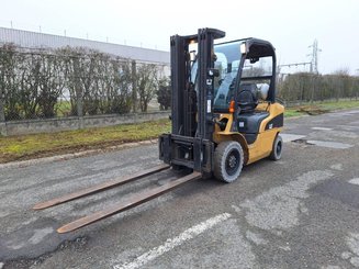 Chariot élévateur frontal 4 roues Caterpillar GP25N - 13