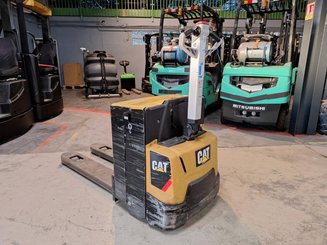 Transpalette accompagnant Caterpillar NPP20N2E