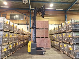 Gerbeur multidirectionnel Combilift WR4