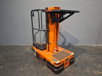 Nacelle à mât vertical JLG POWER PICKER
