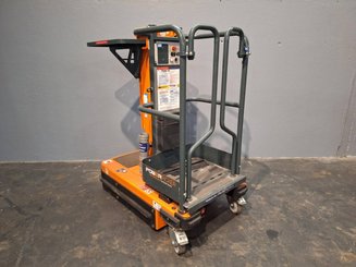 Nacelle à mât vertical JLG POWER PICKER