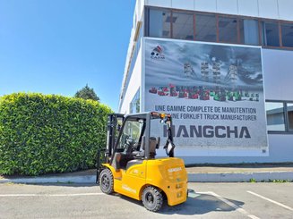 Chariot élévateur frontal 4 roues Hangcha XE25i