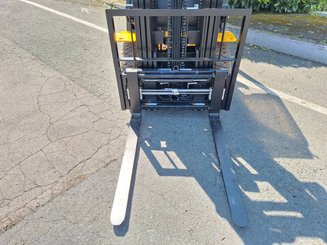 Chariot élévateur frontal 4 roues Hangcha XE25i