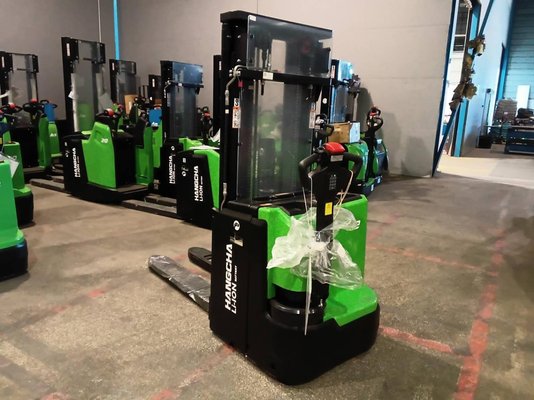 Gerbeur accompagnant Hangcha CDD12-XT1-SiL - 1