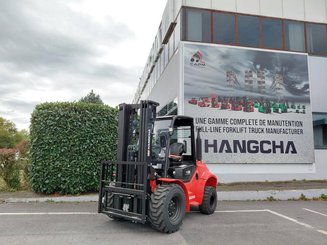 Chariot élévateur tout terrain Hangcha TT35-2 (CPCD35-X2W98E-RT2)