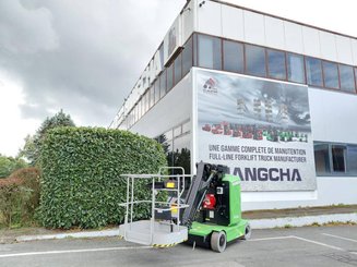 Nacelle à mât vertical Hangcha HV120AJ - 2