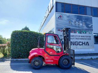 Chariot élévateur tout terrain Hangcha TT35-4 ( CPCD35-XW33C-RT4 )