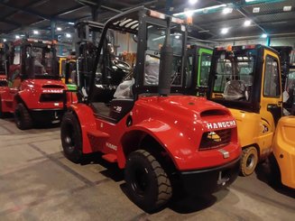 Chariot élévateur tout terrain Hangcha TT35-2 (CPCD35-X2W98E-RT2)