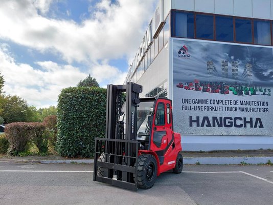 Chariot élévateur frontal 4 roues Hangcha XF50D-2 (CPCD50-X2XH8F) - 1