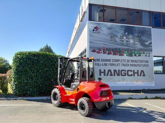 Chariot élévateur tout terrain Hangcha TT30-2 (CPCD30-X2W98E-RT2)