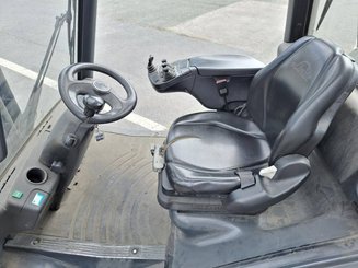 Chariot élévateur frontal 4 roues Fenwick H30 T - 02 - 13
