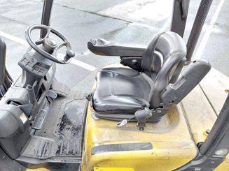 Chariot élévateur frontal 4 roues Yale GDP20VX