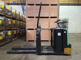 Préparateur de commandes Mitsubishi OPB20N2