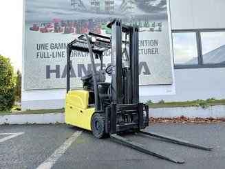 Chariot élévateur frontal 3 roues Hyster  J16XNTLWB