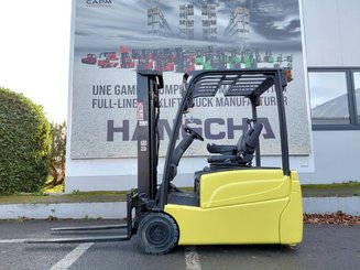 Chariot élévateur frontal 3 roues Hyster  J16XNTLWB