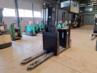 Préparateur de commandes Mitsubishi OPB20N2