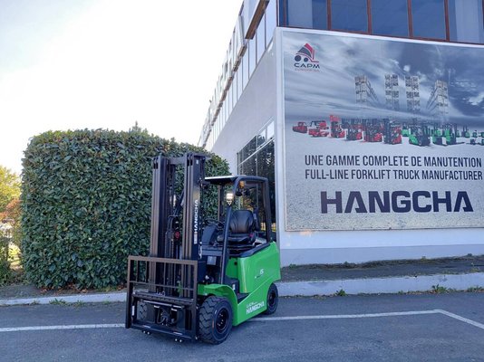 Chariot élévateur frontal 4 roues Hangcha AE15i (CPD15-AEY2-I) - 1