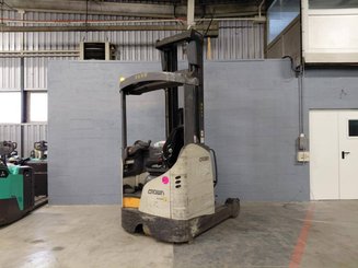 Chariot à mât rétractable Crown ESR 5260