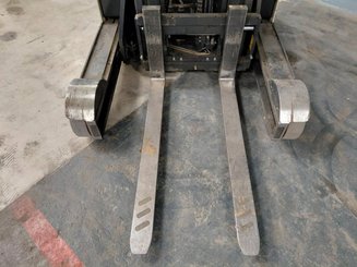 Chariot à mât rétractable Crown ESR 5260