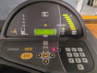 Chariot à mât rétractable Crown ESR 5260