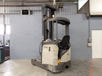 Chariot à mât rétractable Crown ESR 5260