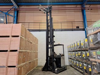 Chariot à mât rétractable Crown ESR 5260