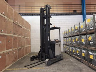 Chariot à mât rétractable Crown ESR 5260