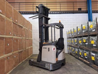 Chariot à mât rétractable Crown ESR 5260