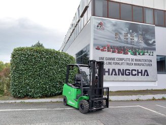 Chariot élévateur frontal 4 roues Hangcha AE20Ci (CPD20-AEXY2-I)