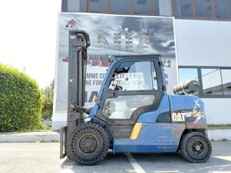 Chariot élévateur frontal 4 roues Caterpillar GP50NTD