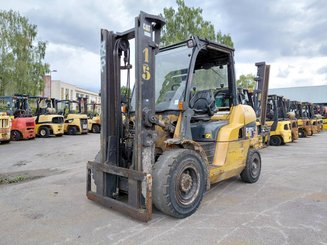 Chariot élévateur frontal 4 roues Caterpillar DP45NB