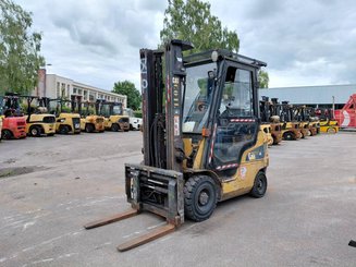Chariot élévateur frontal 4 roues Caterpillar GP18NTD