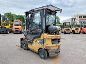 Chariot élévateur frontal 4 roues Caterpillar GP18NTD