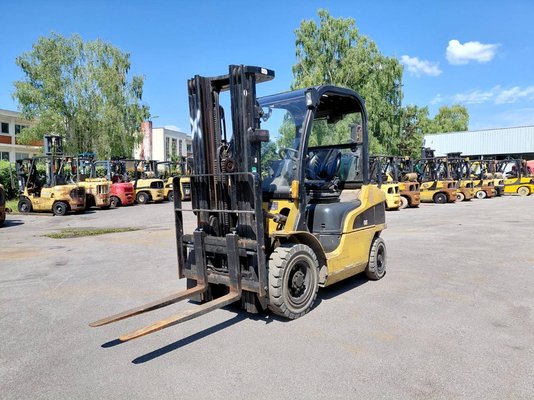 Chariot élévateur frontal 4 roues Caterpillar GP25N - 1