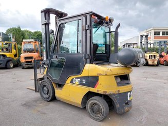 Chariot élévateur frontal 4 roues Caterpillar GP25NTD