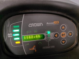 Transpalette porté debout Crown WT3040 2.00