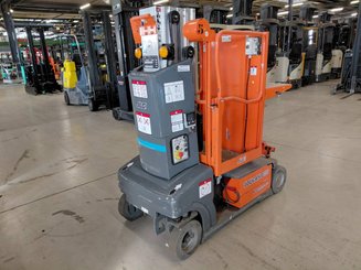 Nacelle à mât vertical JLG TOUCAN DUO