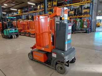 Nacelle à mât vertical JLG TOUCAN DUO