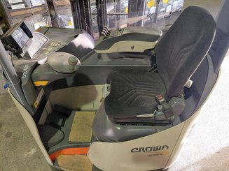 Chariot à mât rétractable Crown ESR5260-1.4