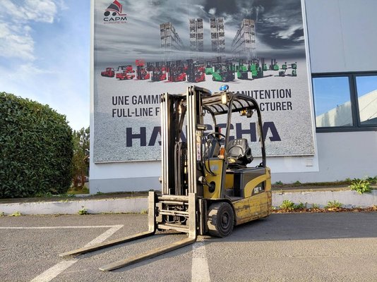 Chariot élévateur frontal 3 roues Caterpillar EP18NT - 1