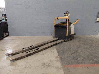 Transpalette porté debout Crown WT3060